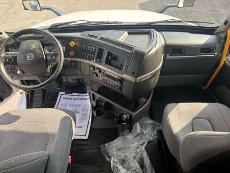 https://pub.imanpro.net/mktruck/photo/325868/TH_5.jpg?20260709230100