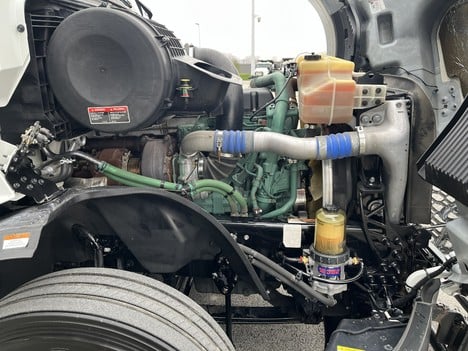 https://pub.imanpro.net/mktruck/photo/325875/TH_16.jpg?20251121151733
