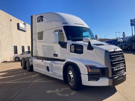 https://pub.imanpro.net/mktruck/photo/325899/TH_3.jpg?20260710165525