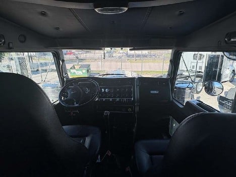 https://pub.imanpro.net/mktruck/photo/325904/TH_12.jpg?20260710214720