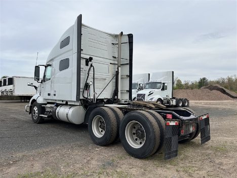 https://pub.imanpro.net/mktruck/photo/325905/TH_4.jpg?20260710215853