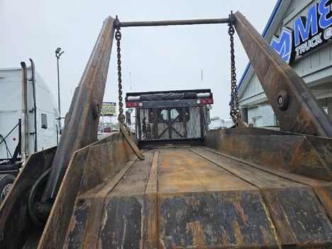 https://pub.imanpro.net/mktruck/photo/325993/TH_4.jpg?20260720175746