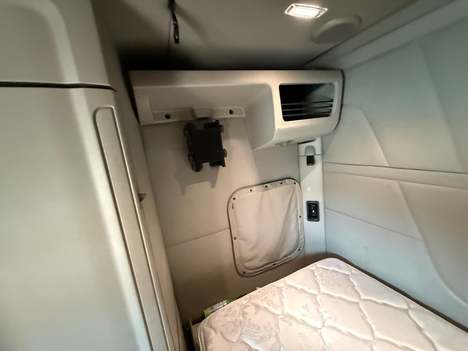 https://pub.imanpro.net/mktruck/photo/325996/TH_10.jpg?20260716214745