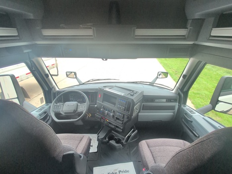 https://pub.imanpro.net/mktruck/photo/325999/TH_14.jpg?20260717120125