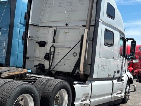 https://pub.imanpro.net/mktruck/photo/326029/TH_11.jpg?20260720175202