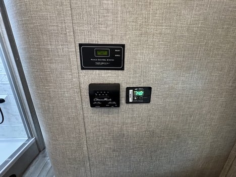 https://pub.imanpro.net/mmco/photo/1453/TH_39.jpg?20260530123804
