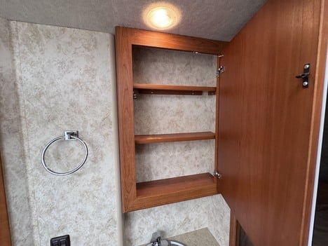 https://pub.imanpro.net/mmco/photo/1458/TH_47.jpg?20260729150219