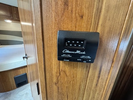 https://pub.imanpro.net/mmco/photo/1466/TH_72.jpg?20261003150500