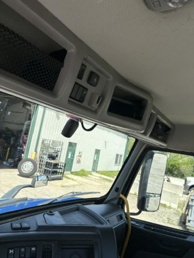 https://pub.imanpro.net/nef/photo/19831/TH_12.jpg?20260522143505
