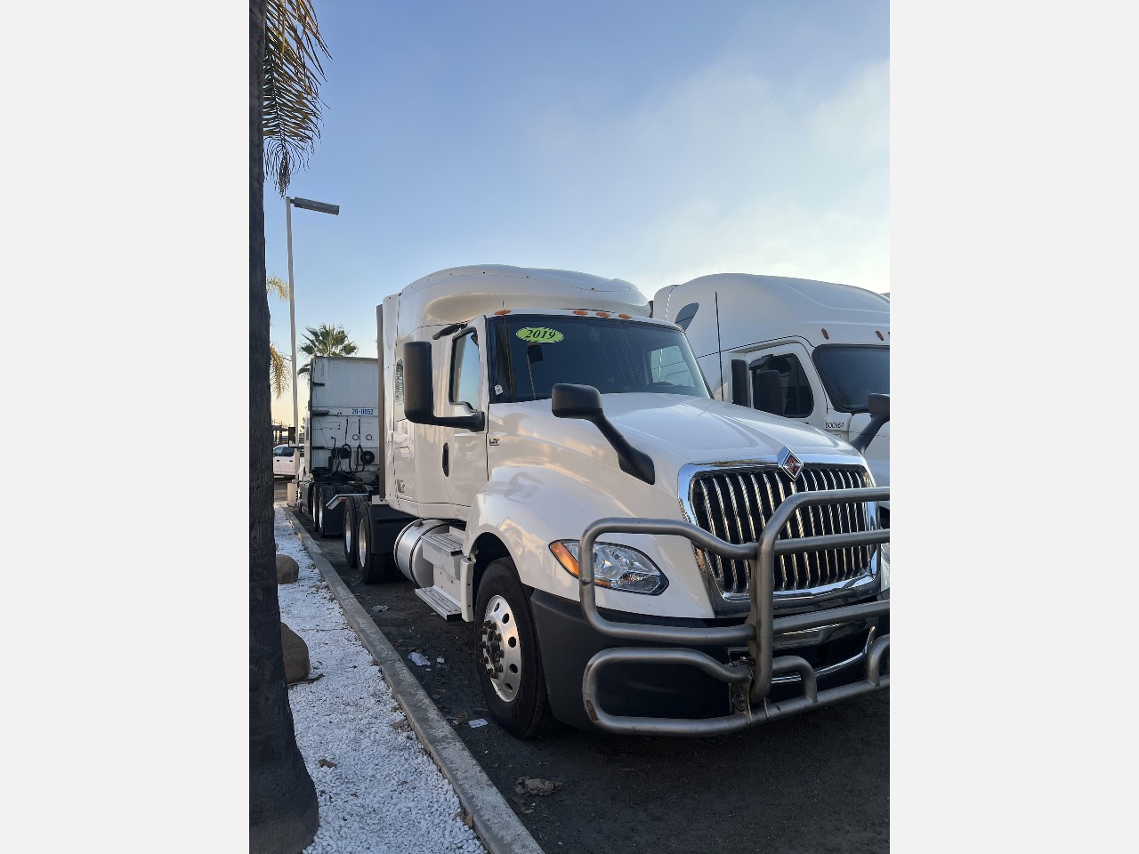 2019-international-lt625-sleeper #1260