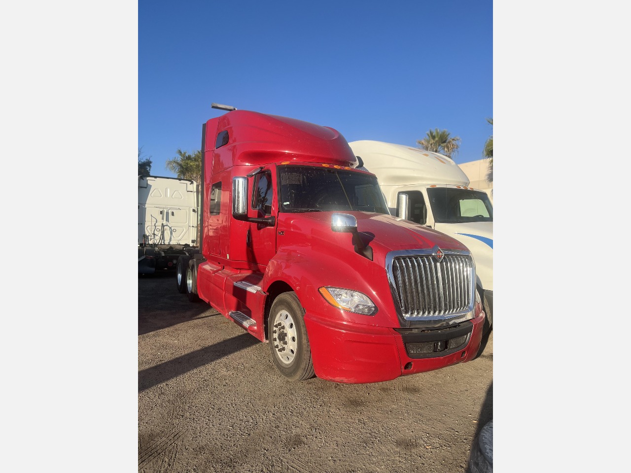 2019-international-lt625-sleeper #1251