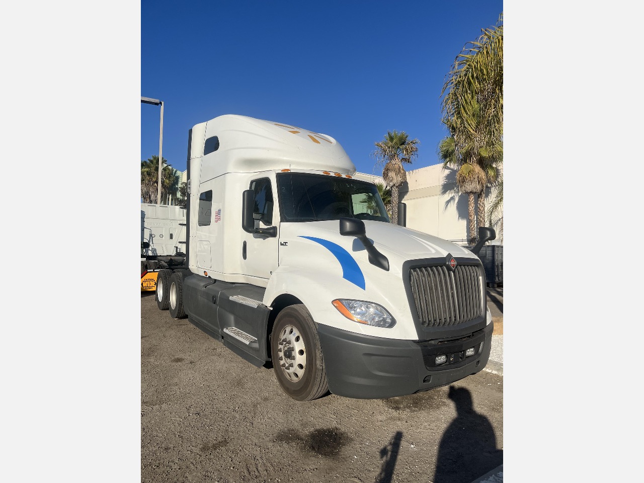 2020-international-lt625-sleeper #1250
