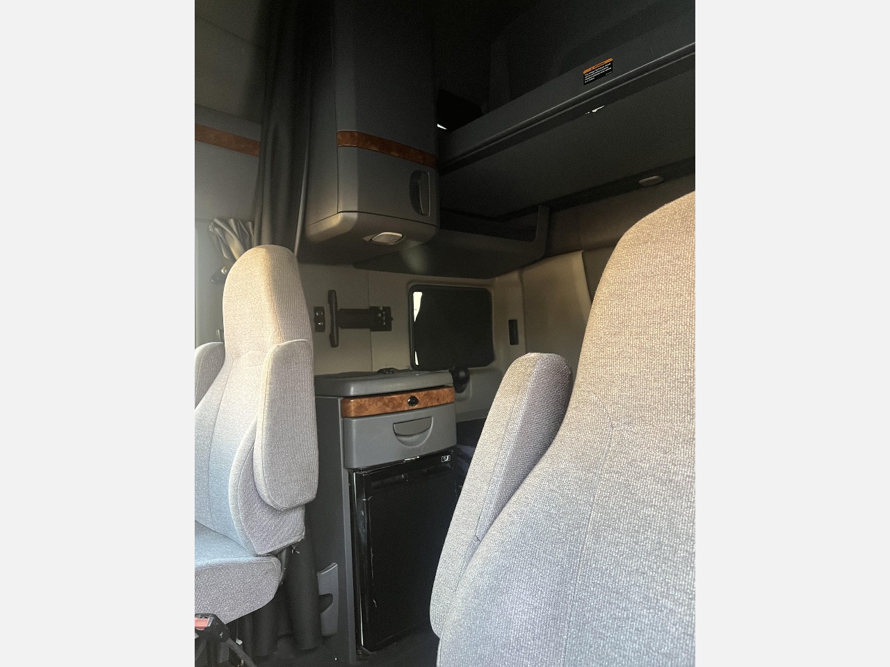 https://pub.imanpro.net/pax/photo/1032/8.jpg?t=20241209165127