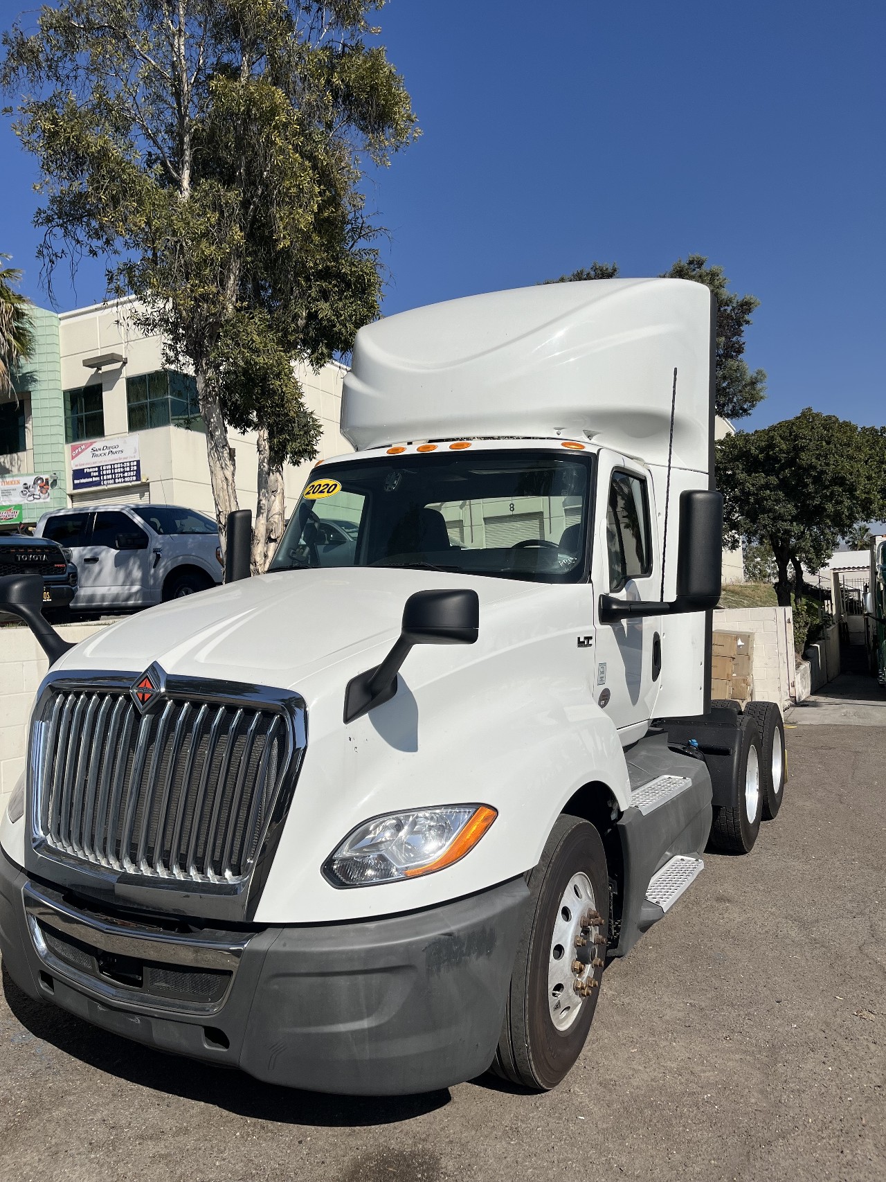 2020 INTERNATIONAL LT625 Daycab #1235 2020 INTERNATIONAL LT625 Daycab #1235