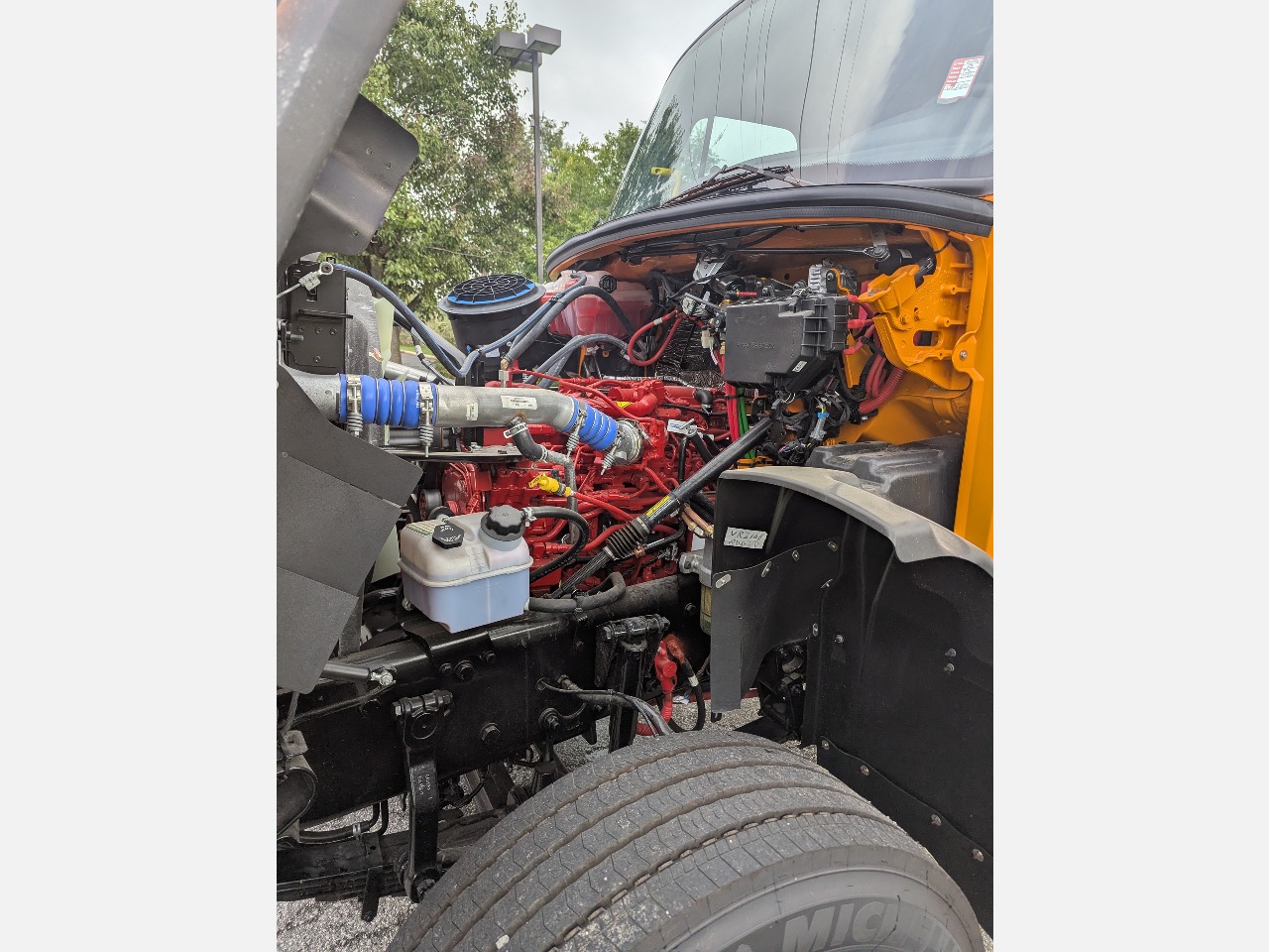 2025 Freightliner 114SD - image 10