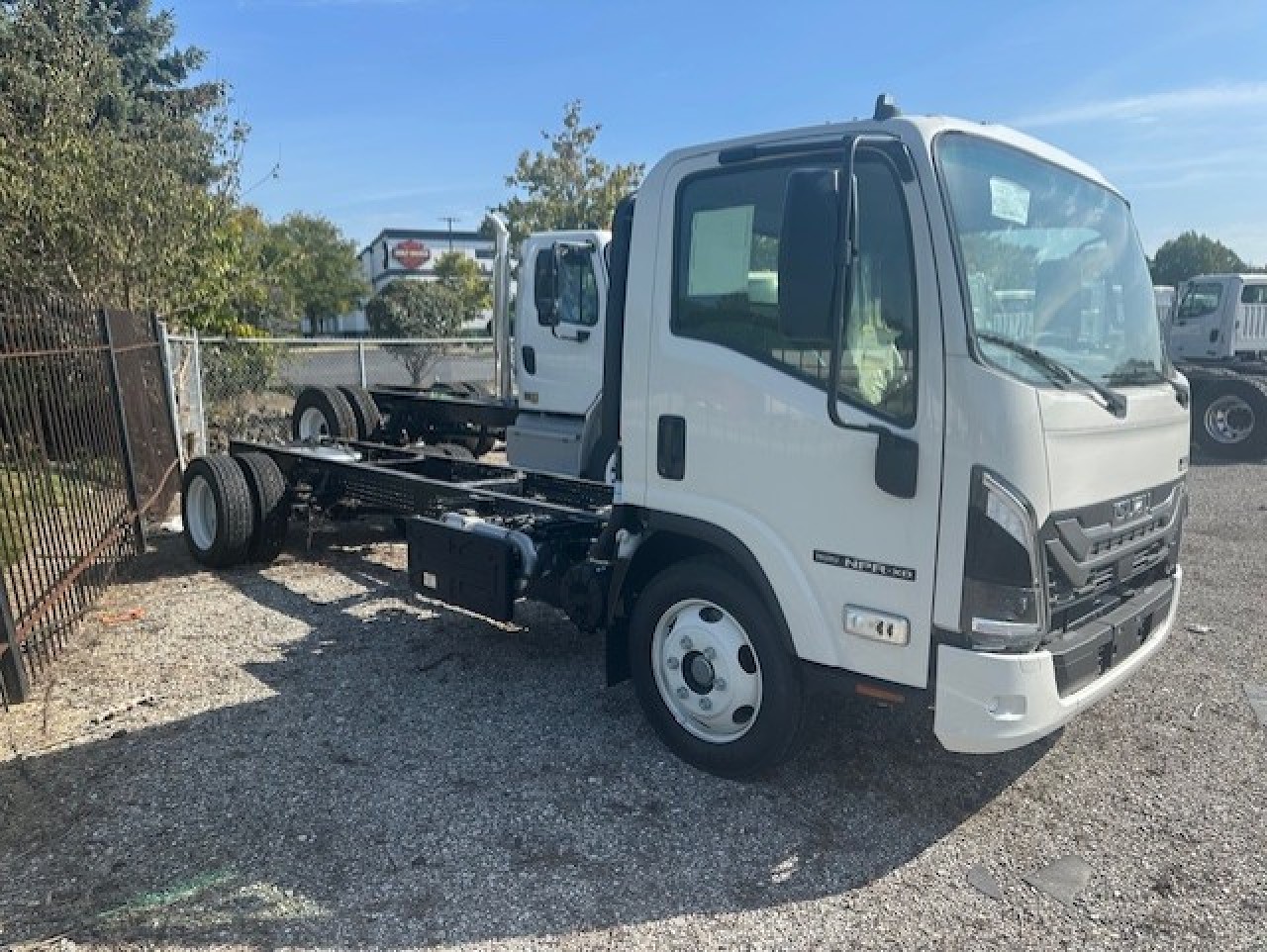 2025 Isuzu - image 6