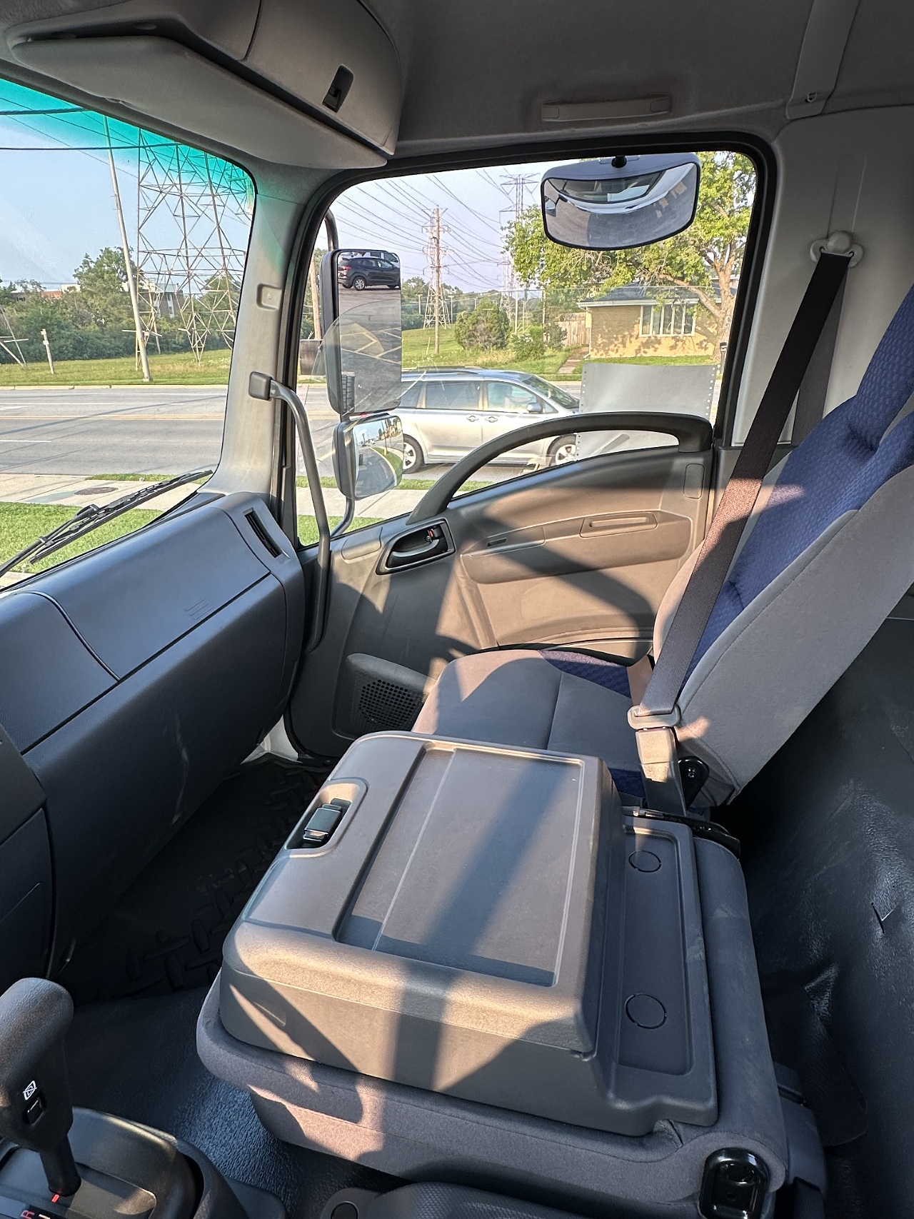 2025 Isuzu FVR - image 11