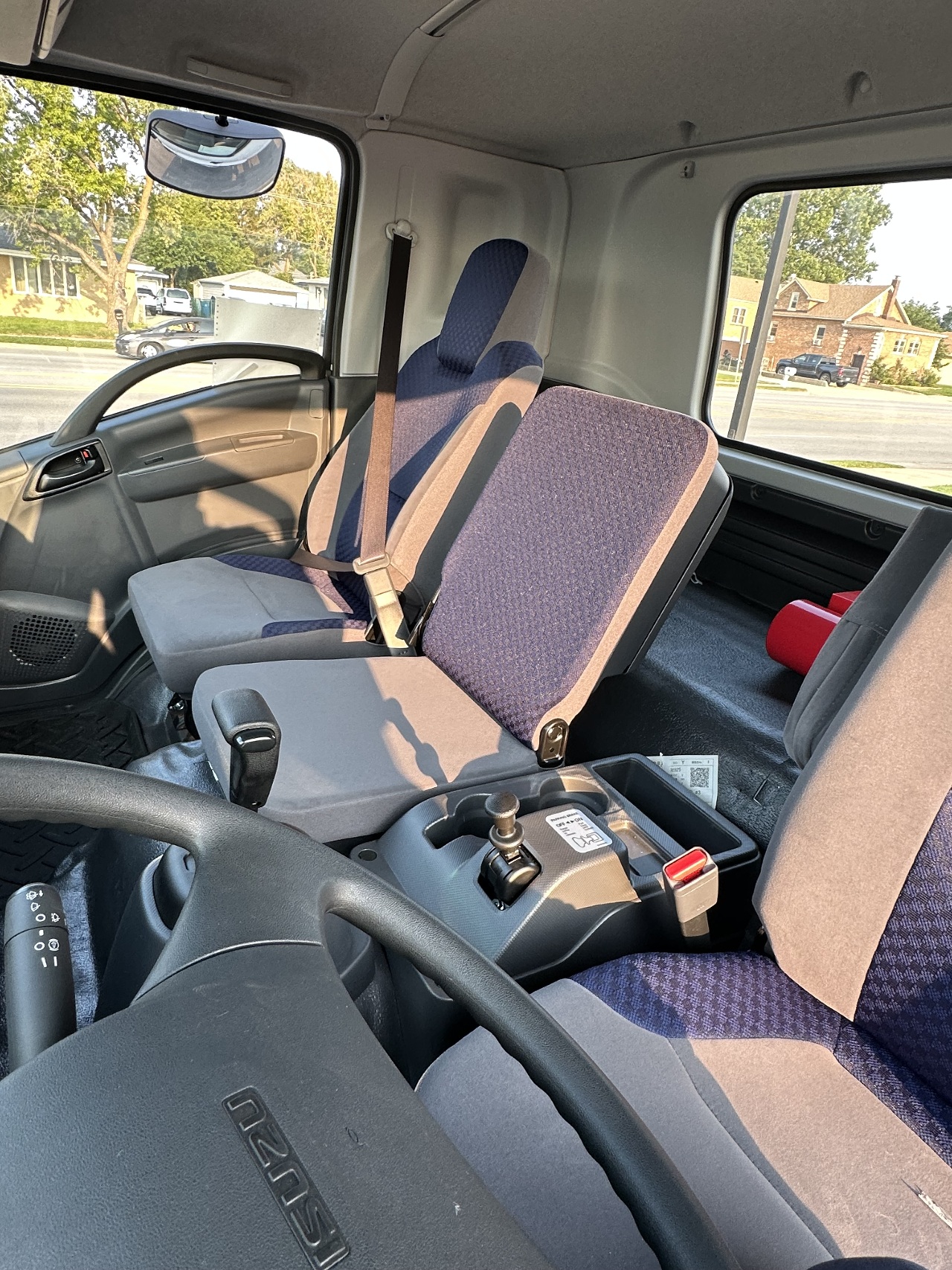 2025 Isuzu FVR - image 12