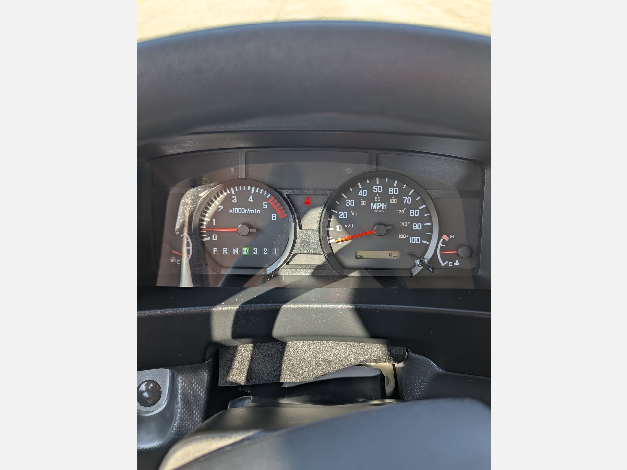 2025 Isuzu - image 17