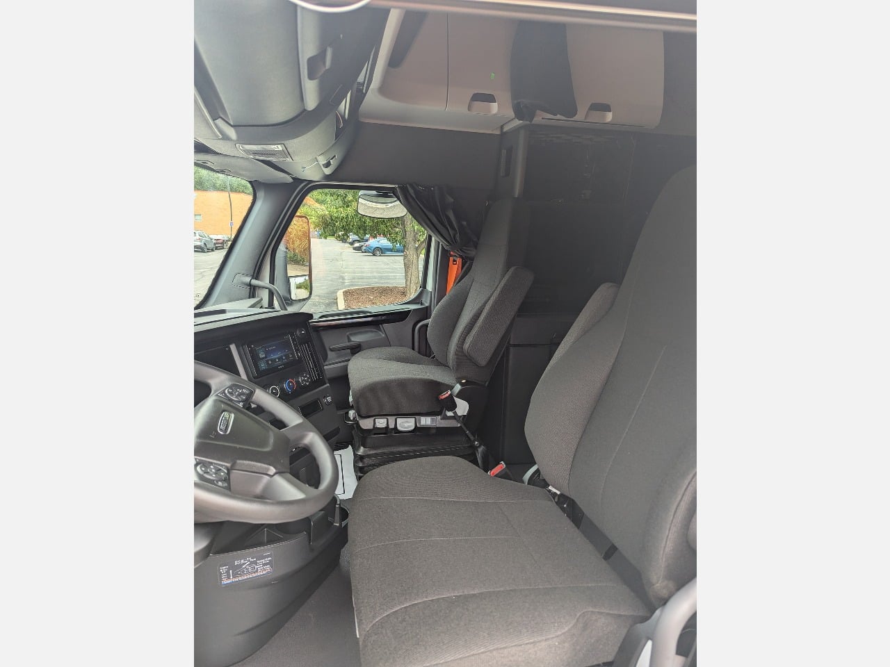 2026 Freightliner - image 14