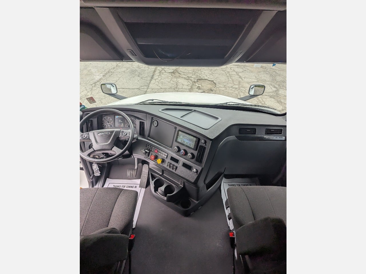 2026 Freightliner - image 16