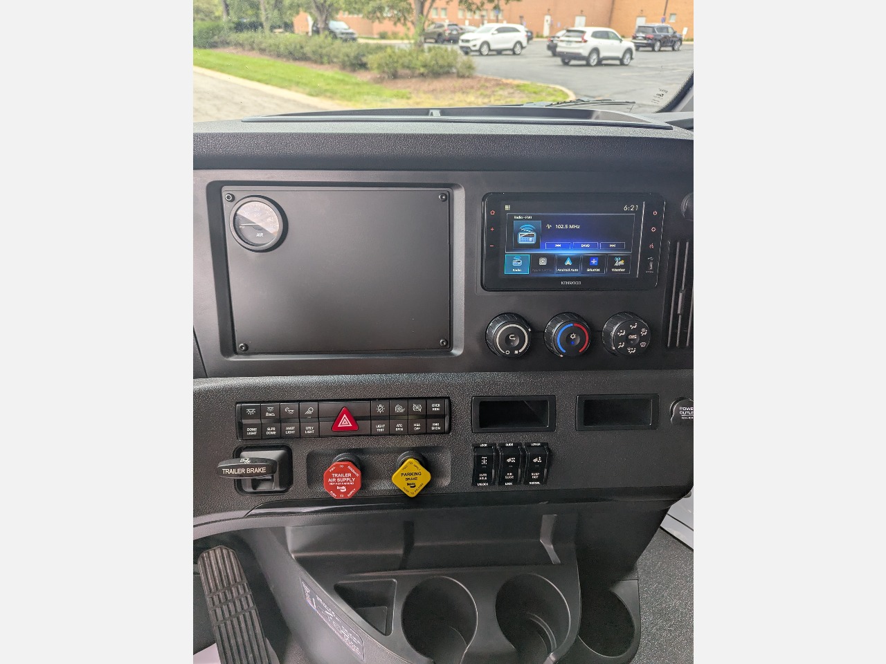 2026 Freightliner - image 18