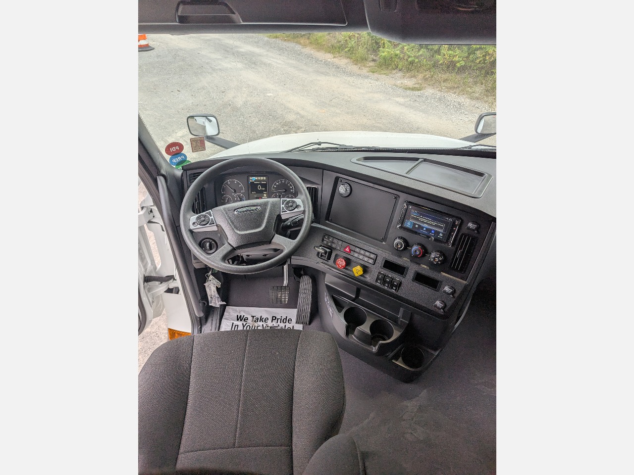 2026 Freightliner - image 15