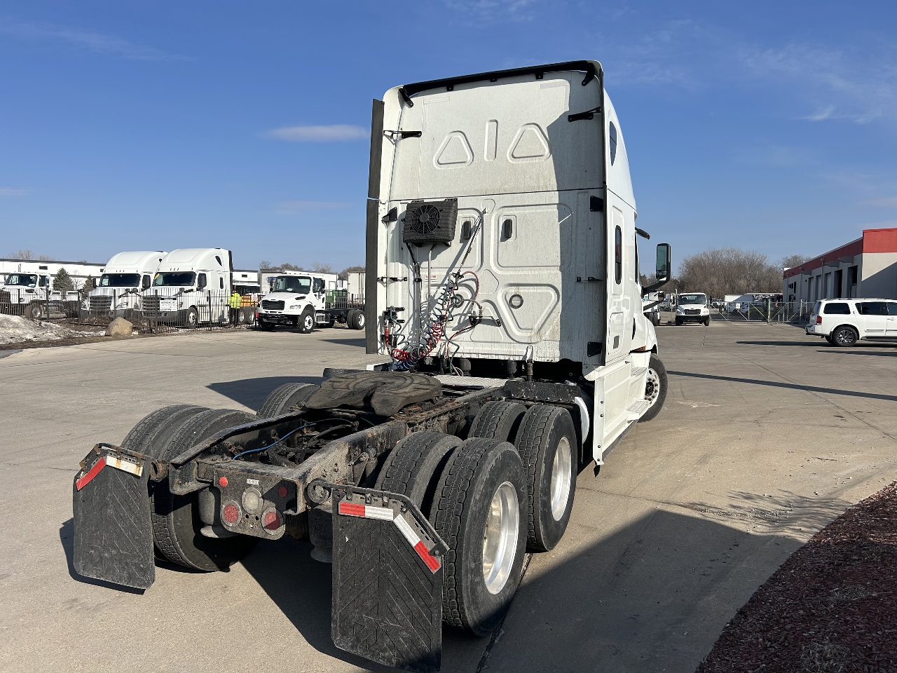 2020 Freightliner Cascadia - image 6