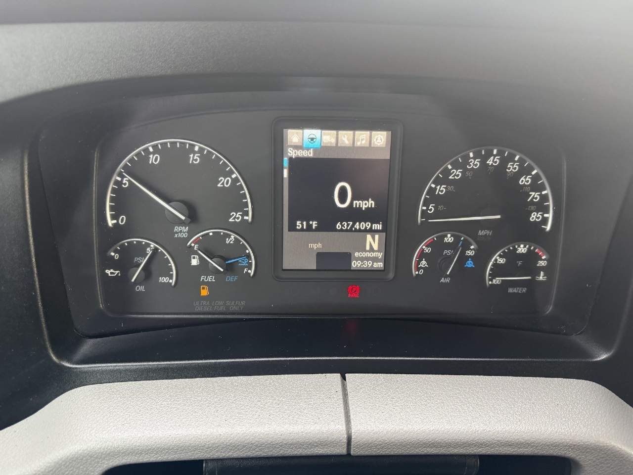 2020 Freightliner Cascadia - image 13