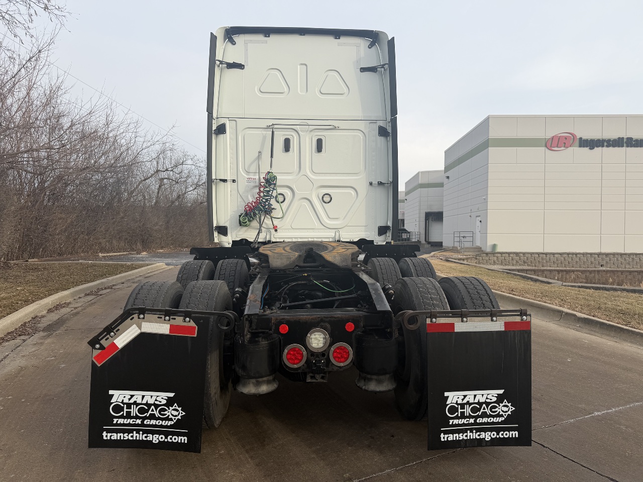 2020 Freightliner Cascadia - image 6