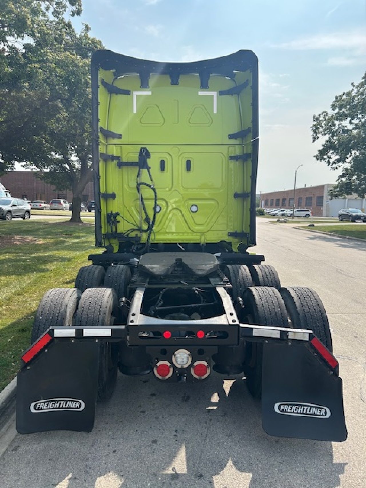 2025 Freightliner Cascadia in York Street Elmhurst, IL — photo 7