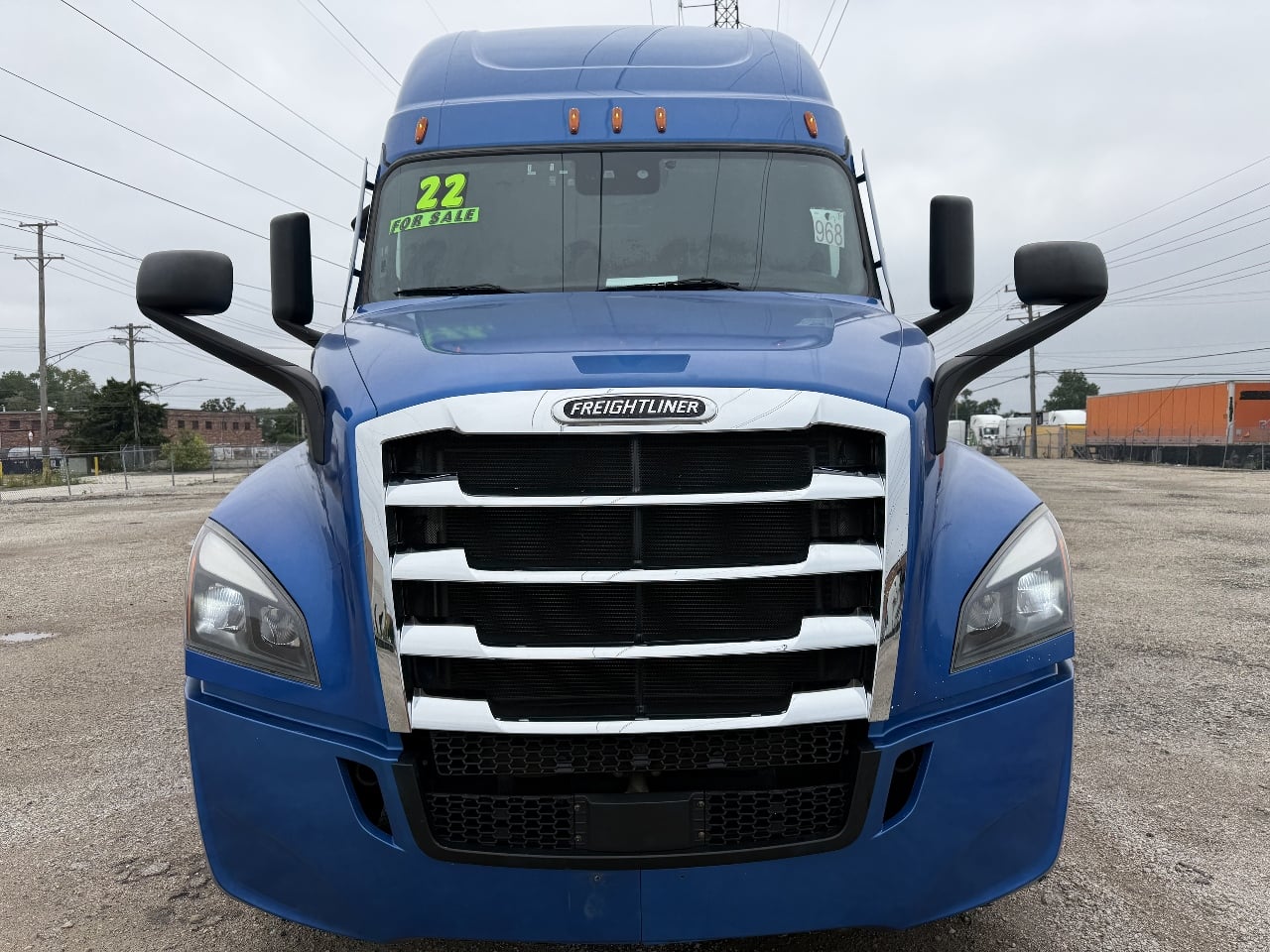 2022 Freightliner Cascadia in York Street Elmhurst, IL