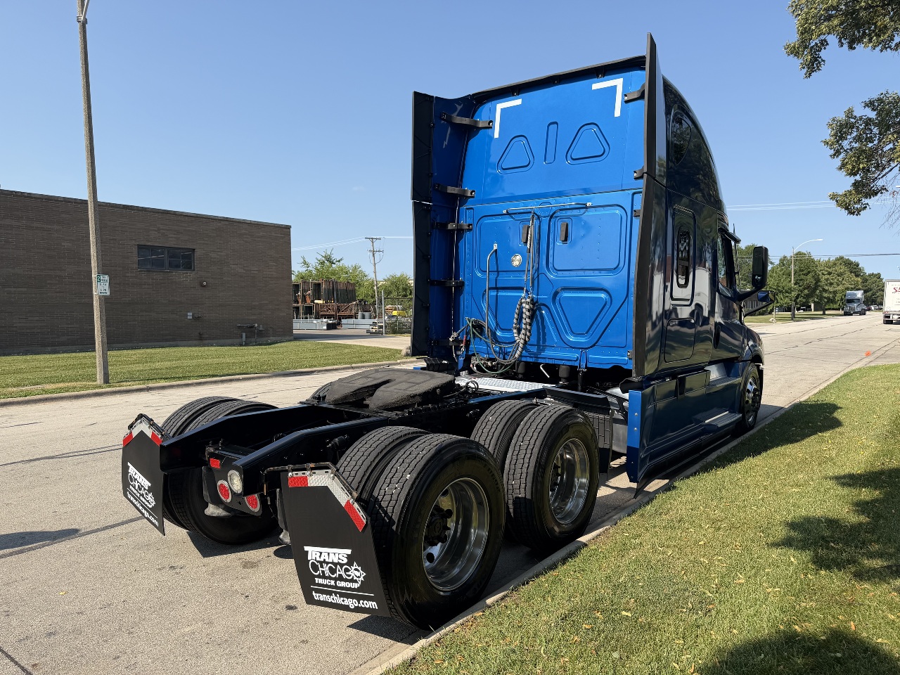2022 Freightliner Cascadia in York Street Elmhurst, IL — photo 8