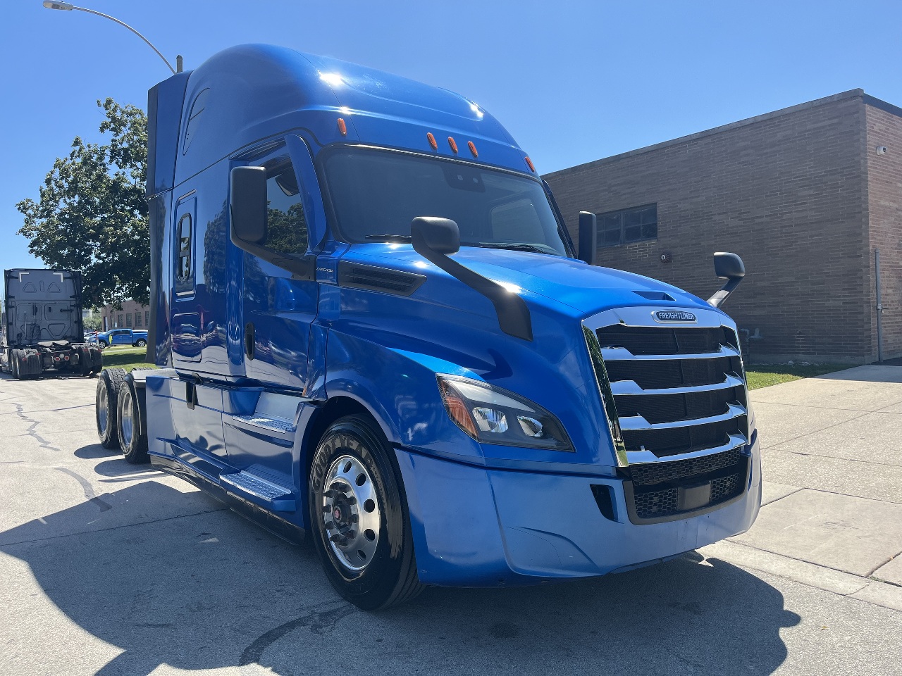 2022 Freightliner Cascadia in York Street Elmhurst, IL — photo 3