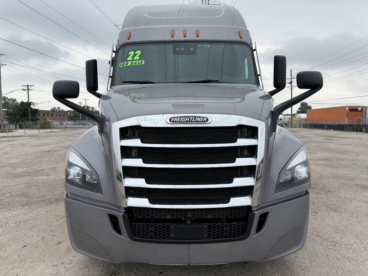 2022 Freightliner Cascadia in York Street Elmhurst, IL