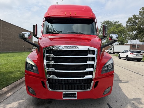 2025 FREIGHTLINER PT126SLP Tandem Axle Sleeper #48914