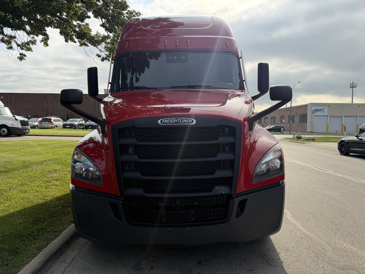 2023 Freightliner Cascadia in York Street Elmhurst, IL — photo 3