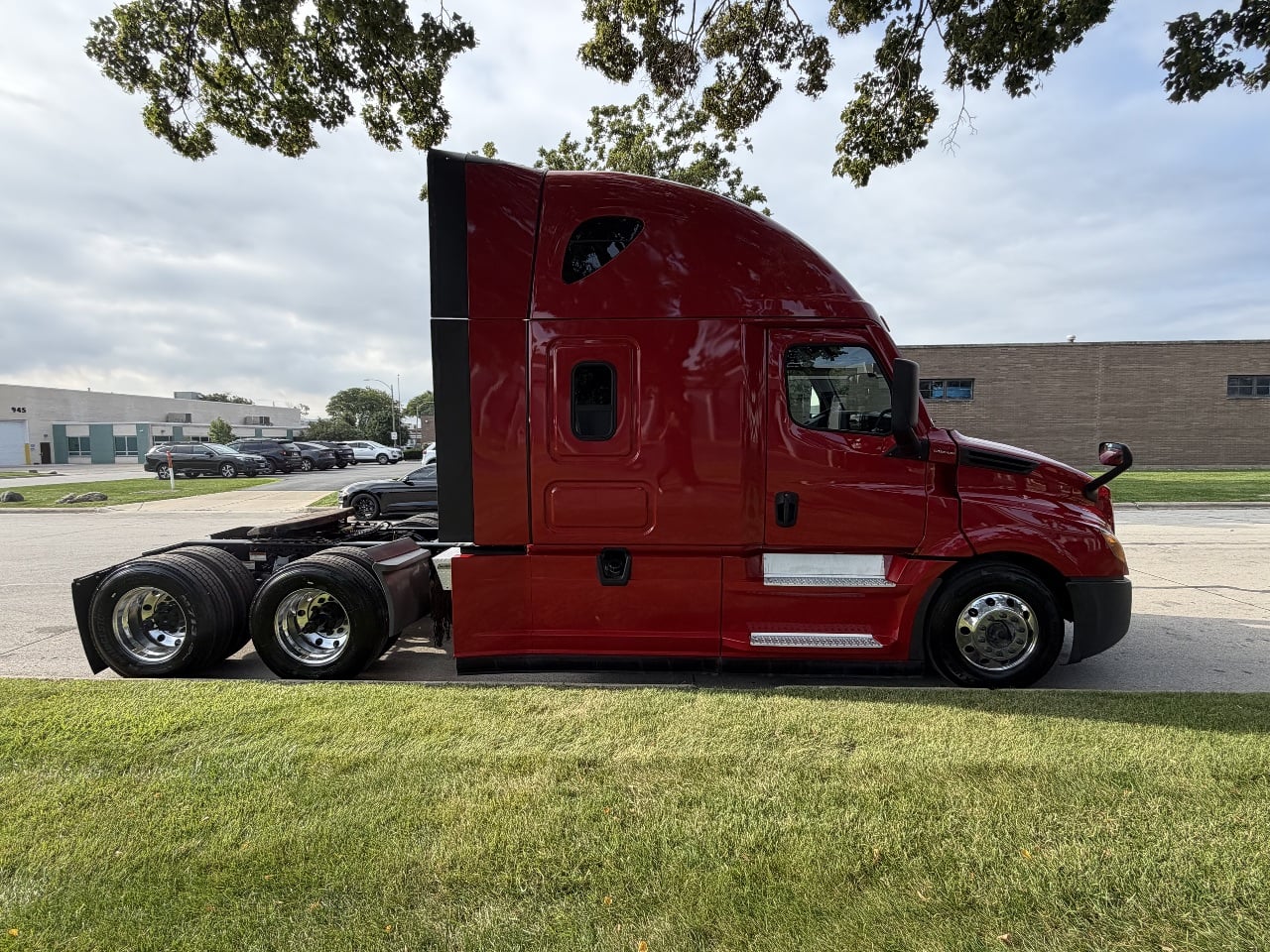 2023 Freightliner Cascadia in York Street Elmhurst, IL — photo 5