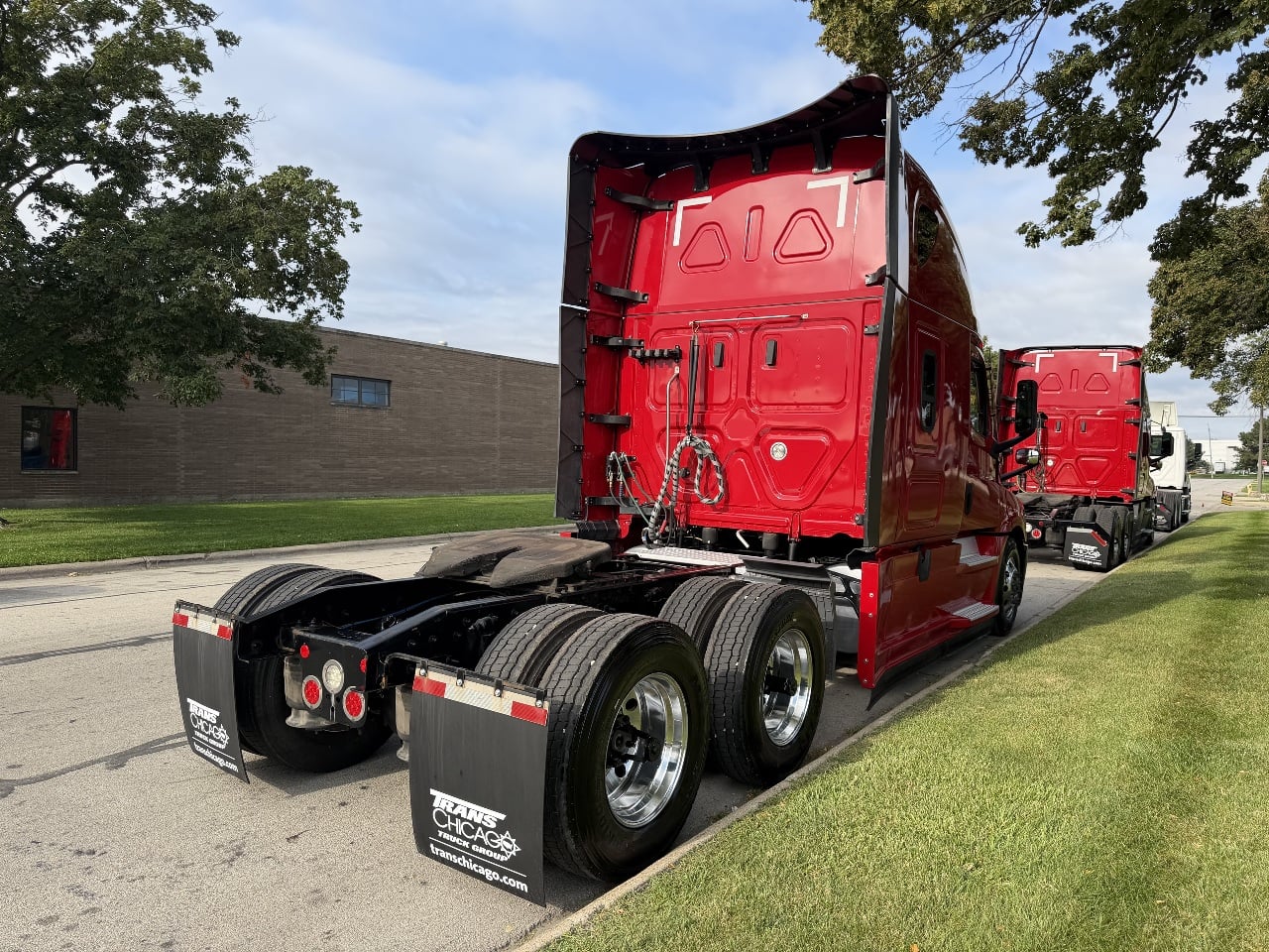 2023 Freightliner Cascadia in York Street Elmhurst, IL — photo 6