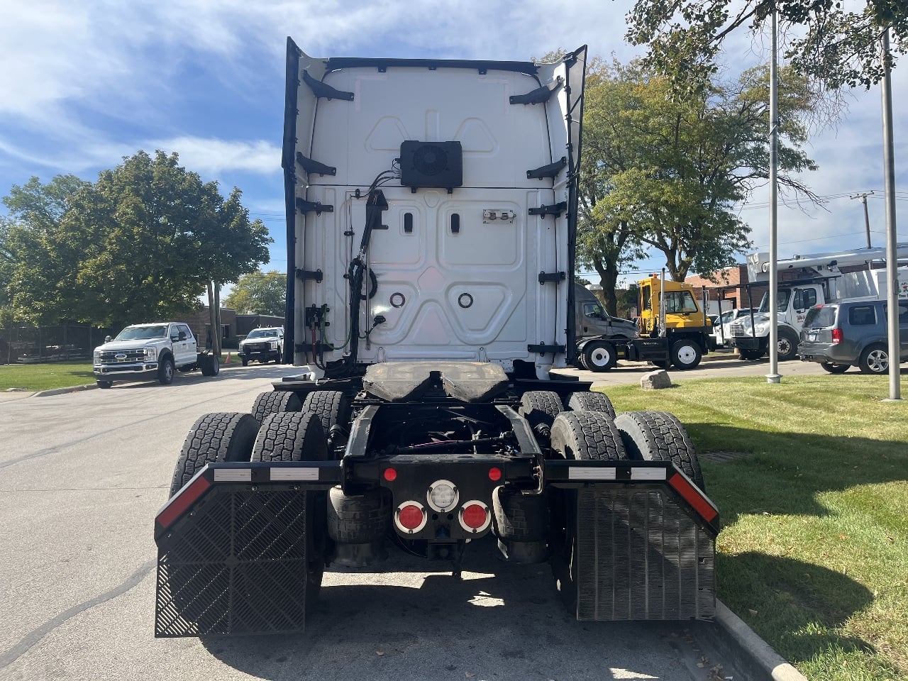 2022 Freightliner Cascadia in York Street Elmhurst, IL — photo 6