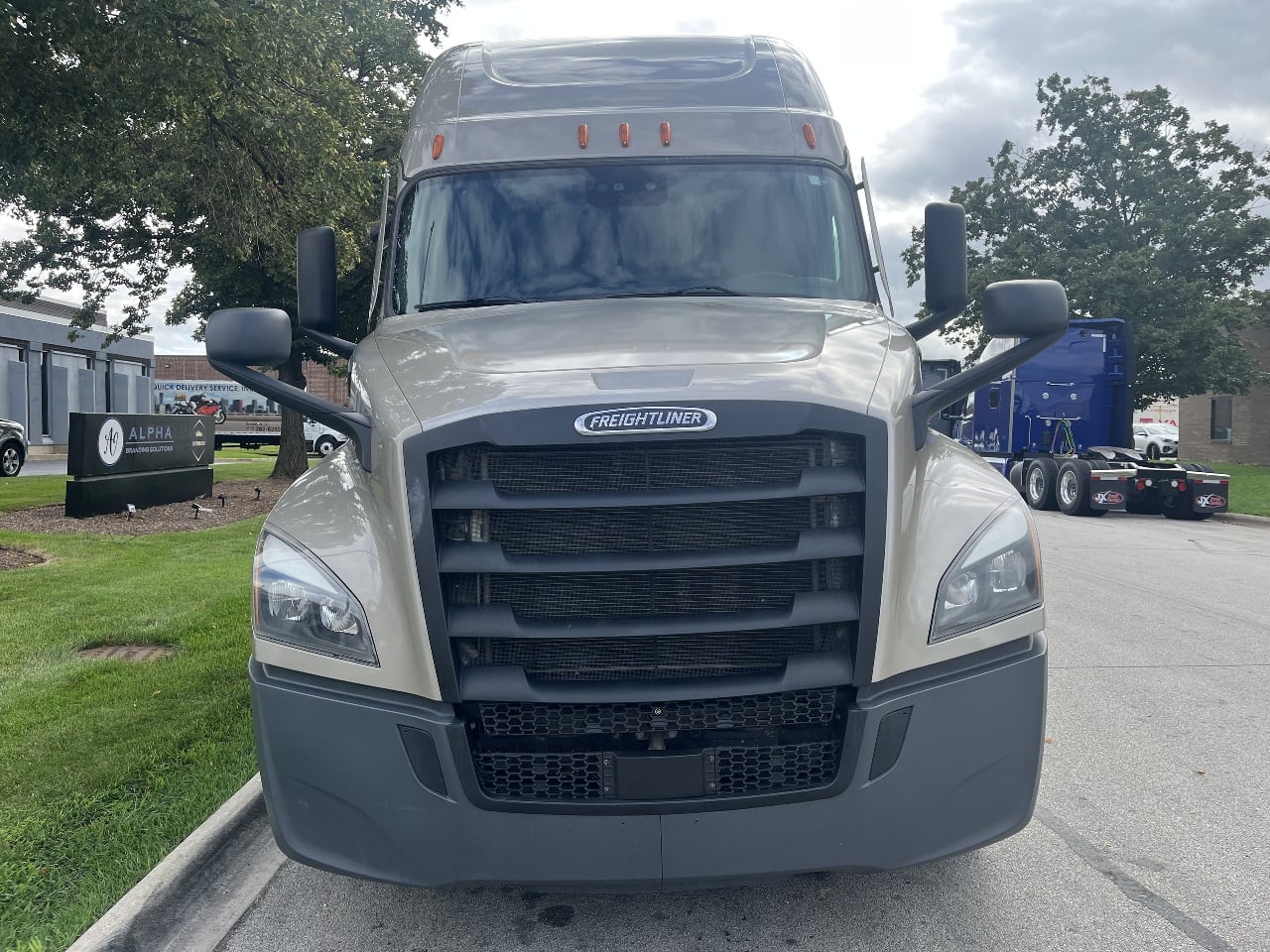 2023 Freightliner Cascadia in York Street Elmhurst, IL