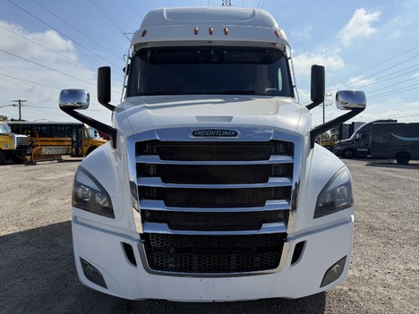 2023 FREIGHTLINER PT126SLP Tandem Axle Sleeper #49557