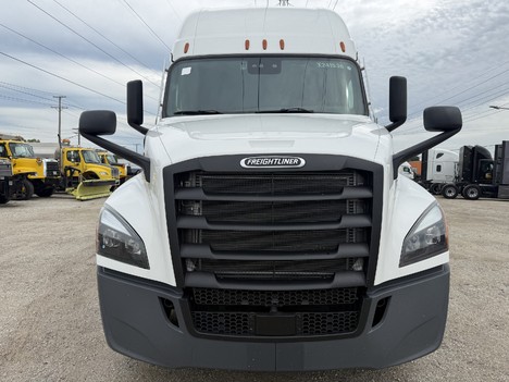 2024 FREIGHTLINER PT126SLP  #49567