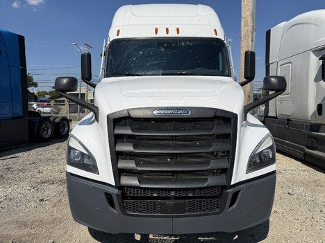 2023 FREIGHTLINER PT126SLP Tandem Axle Sleeper #49598