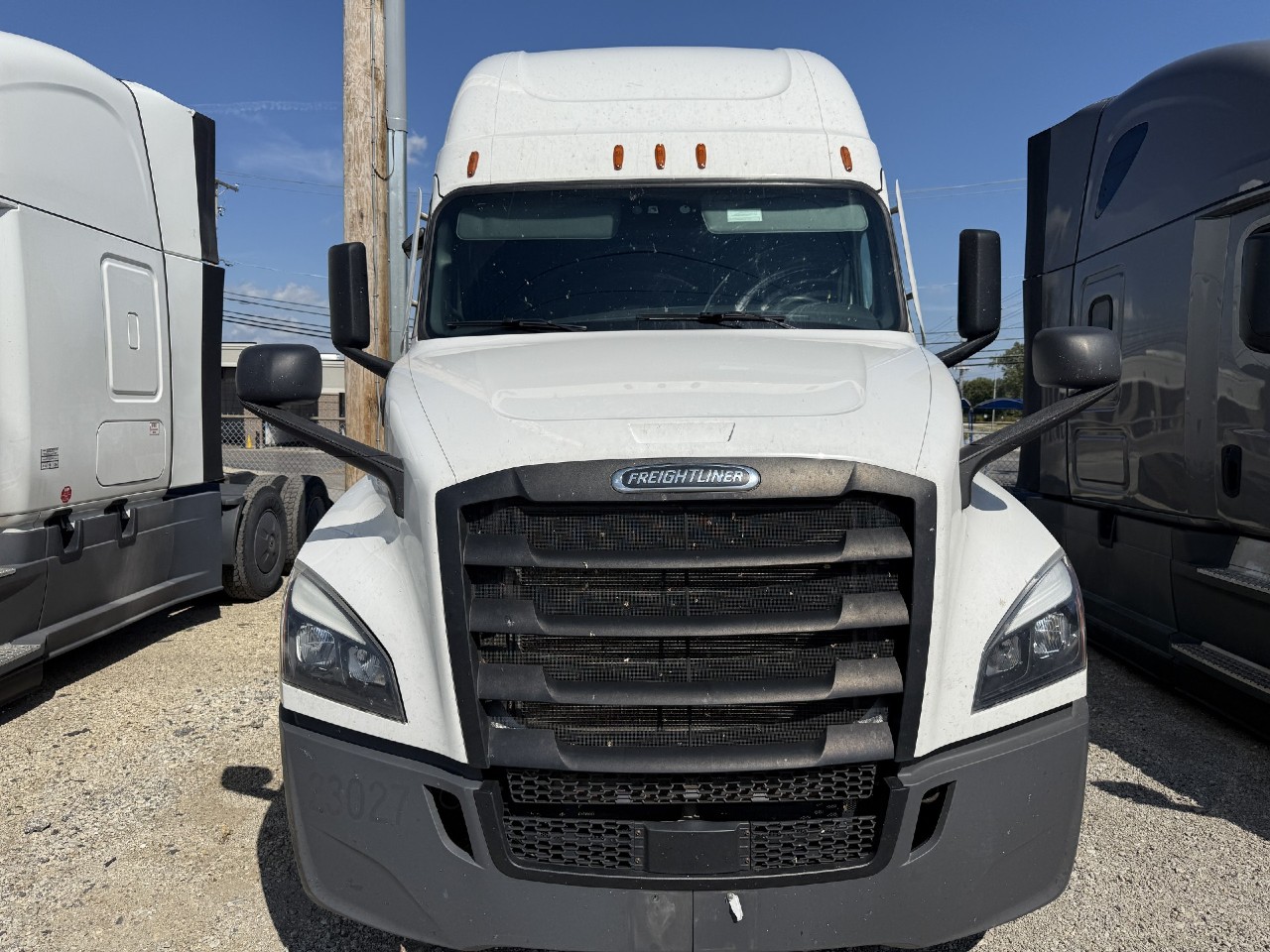 2023-freightliner-pt126slp-sleeper #4032