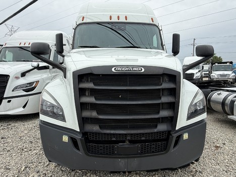 2023 FREIGHTLINER PT126SLP Tandem Axle Sleeper #49762