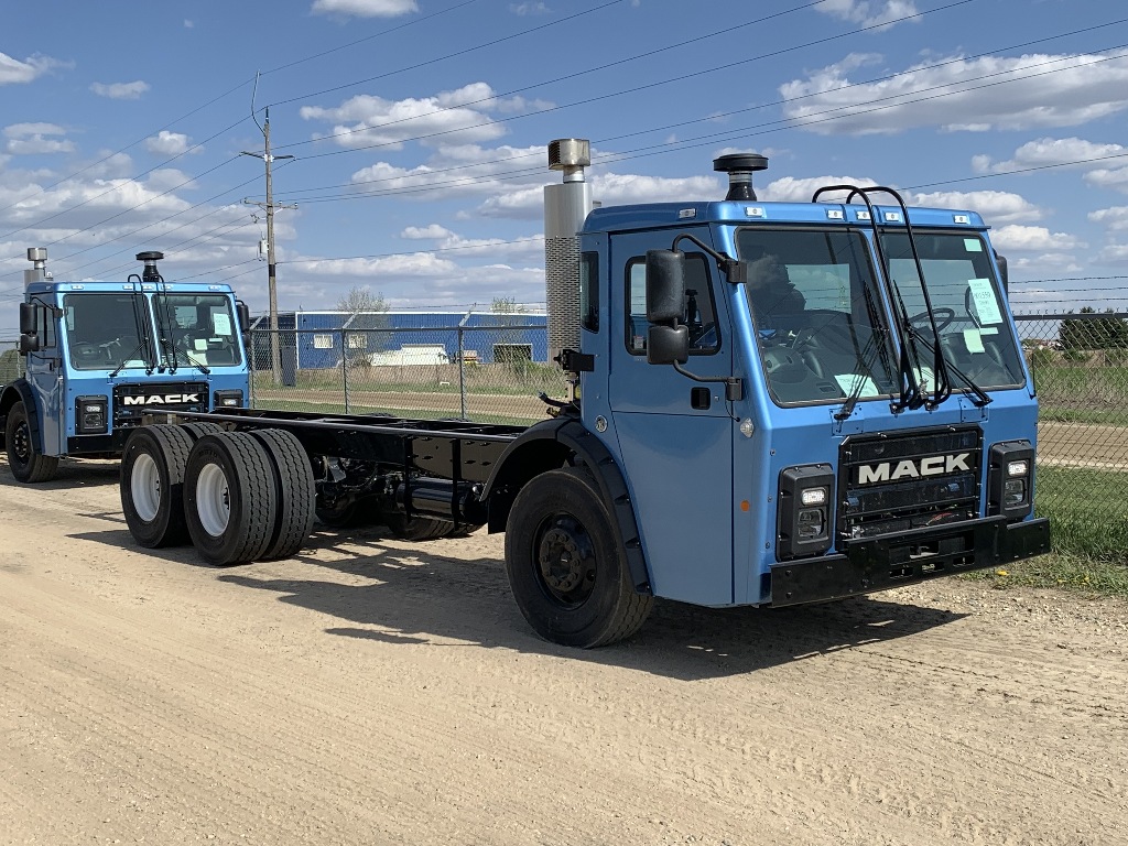 2021 MACK LR64 CAB CHASSIS TRUCK #874992