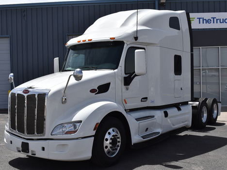 2021-peterbilt-579-sleeper #11525