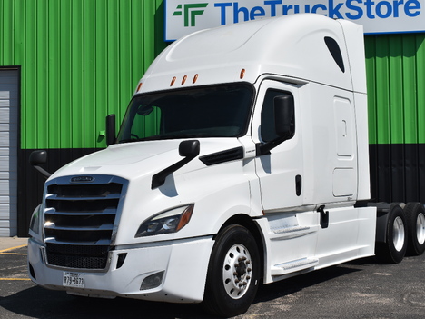 2020-freightliner-cascadia-126-sleeper #11561