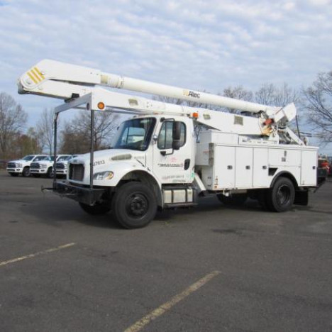 2013 FREIGHTLINER M2-106 Bucket Boom Truck #